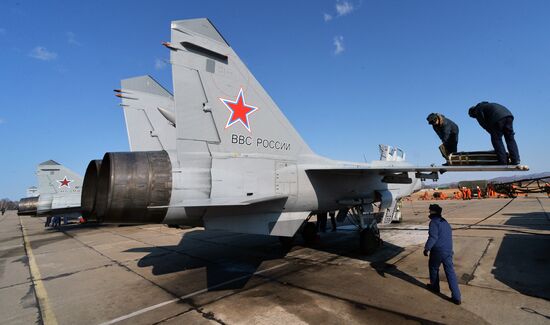 Joint flight drills in Russia's Primorye Territory