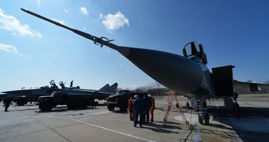 Joint flight drills in Russia's Primorye Territory