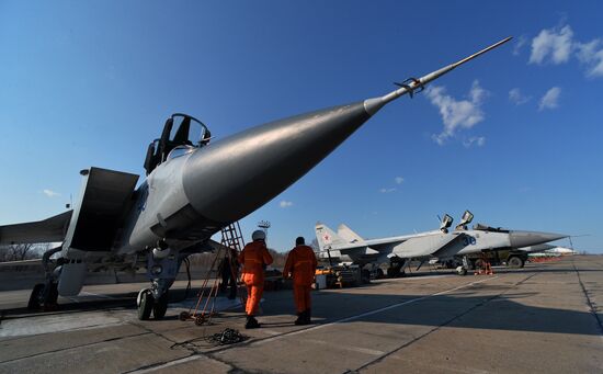 Joint flight drills in Russia's Primorye Territory