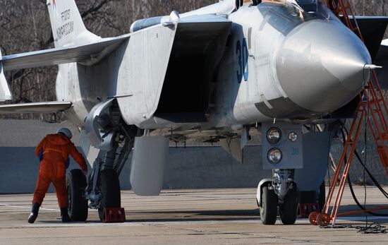 Joint flight drills in Russia's Primorye Territory