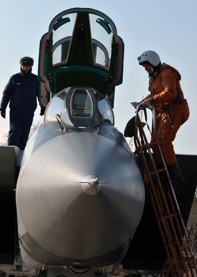Joint flight drills in Russia's Primorye Territory