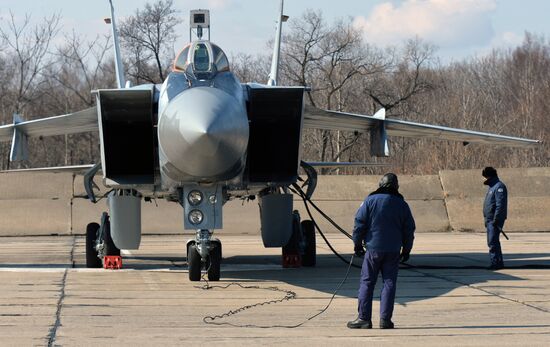 Joint flight drills in Russia's Primorye Territory