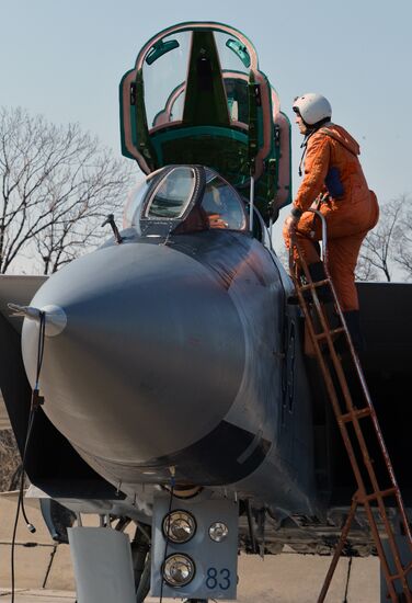 Joint flight drills in Russia's Primorye Territory