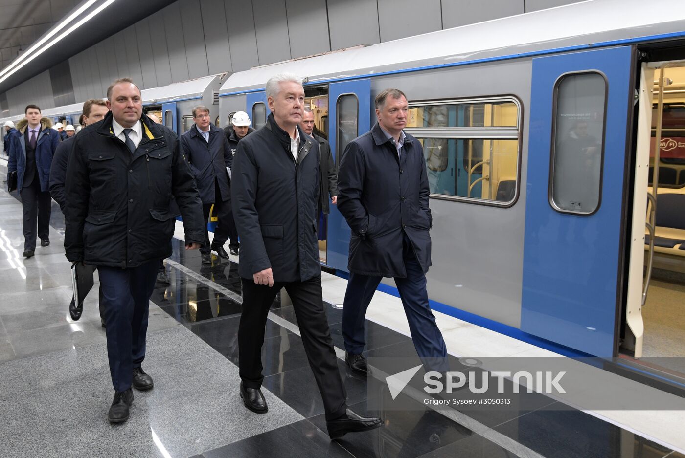 Opening of Minskaya, Lomonosovsky Prospekt and Ramenki metro stations