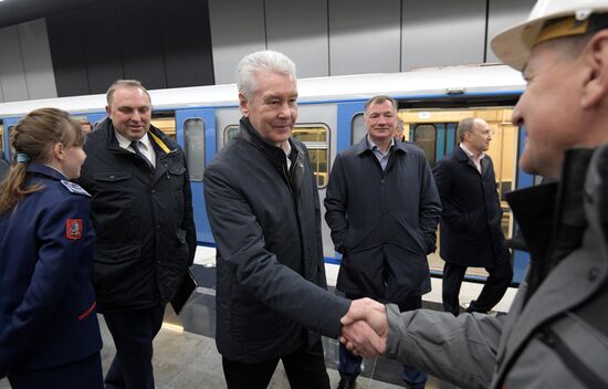 Opening of Minskaya, Lomonosovsky Prospekt and Ramenki metro stations