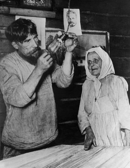 Lenin light bulb