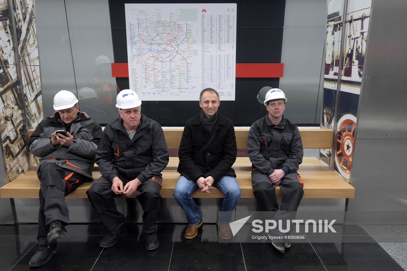 New metro stations Minskaya, Lomonosovsky Prospekt and Ramenki