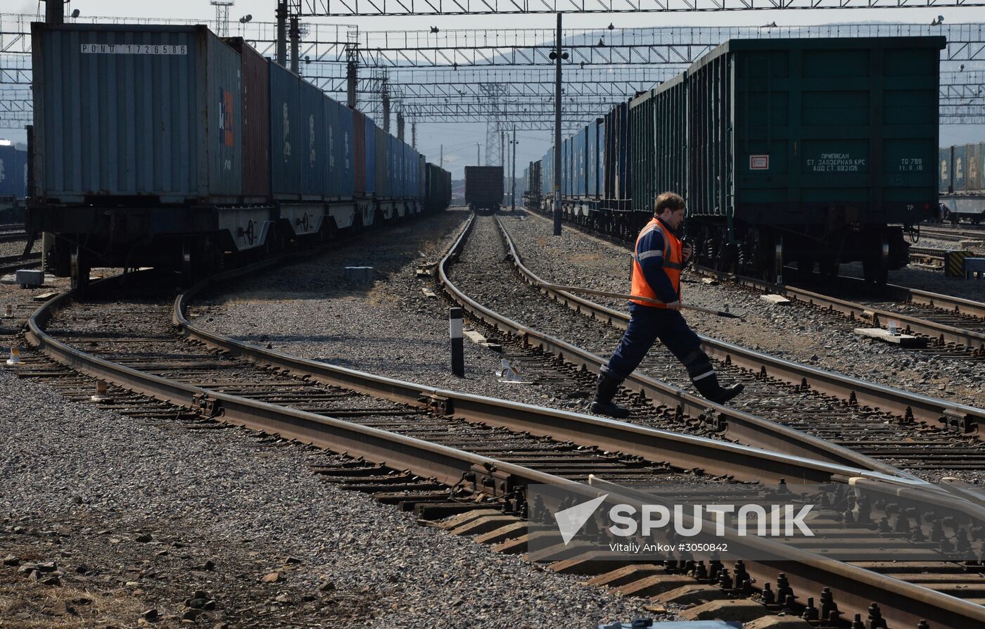 The largest port railway station of the Far Eastern Railway Nakhodka - Vostochnaya