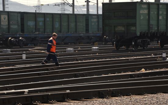 The largest port railway station of the Far Eastern Railway Nakhodka - Vostochnaya