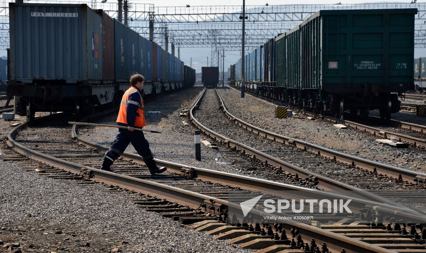 The largest port railway station of the Far Eastern Railway Nakhodka - Vostochnaya