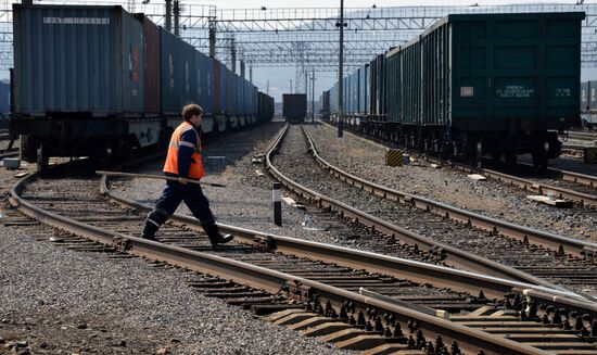 The largest port railway station of the Far Eastern Railway Nakhodka - Vostochnaya