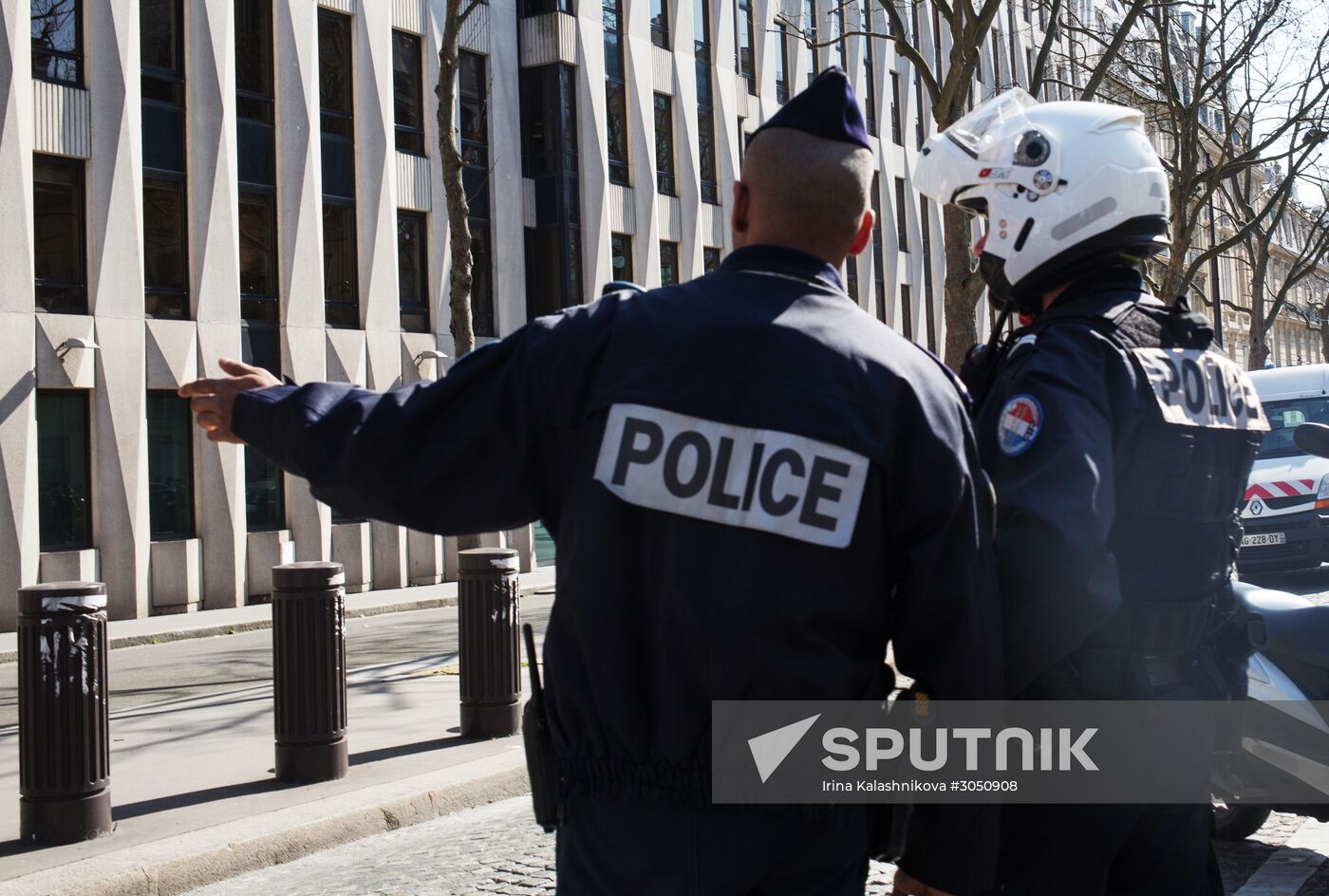 Explosion at IMF office in Paris