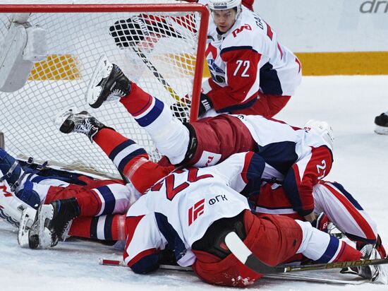 Kontinental Hockey League. CSKA vs. Lokomotiv