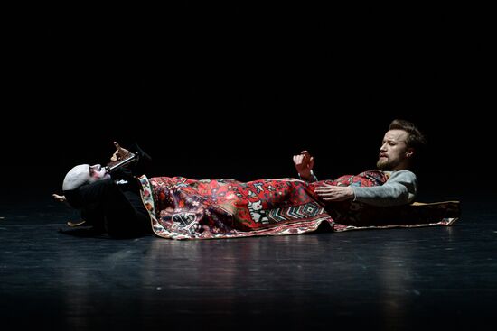 Final rehearsal of Peer Gynt ballet at Novosibirsk Opera and Ballet Theater