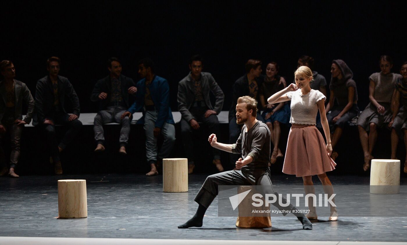 Final rehearsal of Peer Gynt ballet at Novosibirsk Opera and Ballet Theater