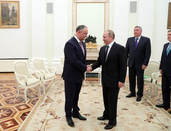 President Putin meets with President of Moldova Igor Dodon