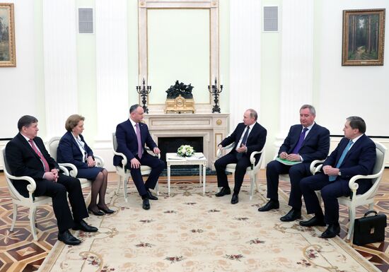 President Putin meets with President of Moldova Igor Dodon