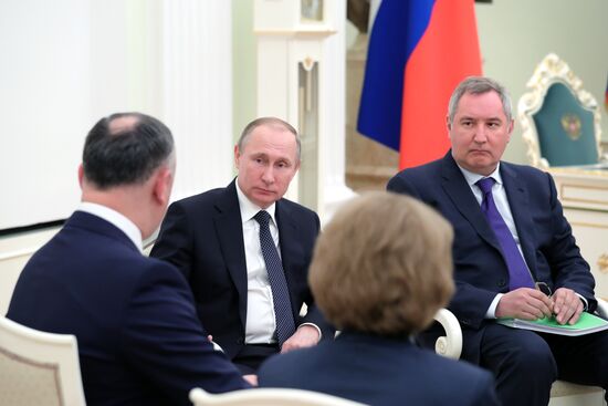 President Putin meets with President of Moldova Igor Dodon