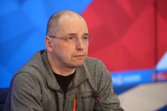 Sci-fi writer Nick Perumov's lecture "110th birthday of science fiction writer Ivan Yefremov"