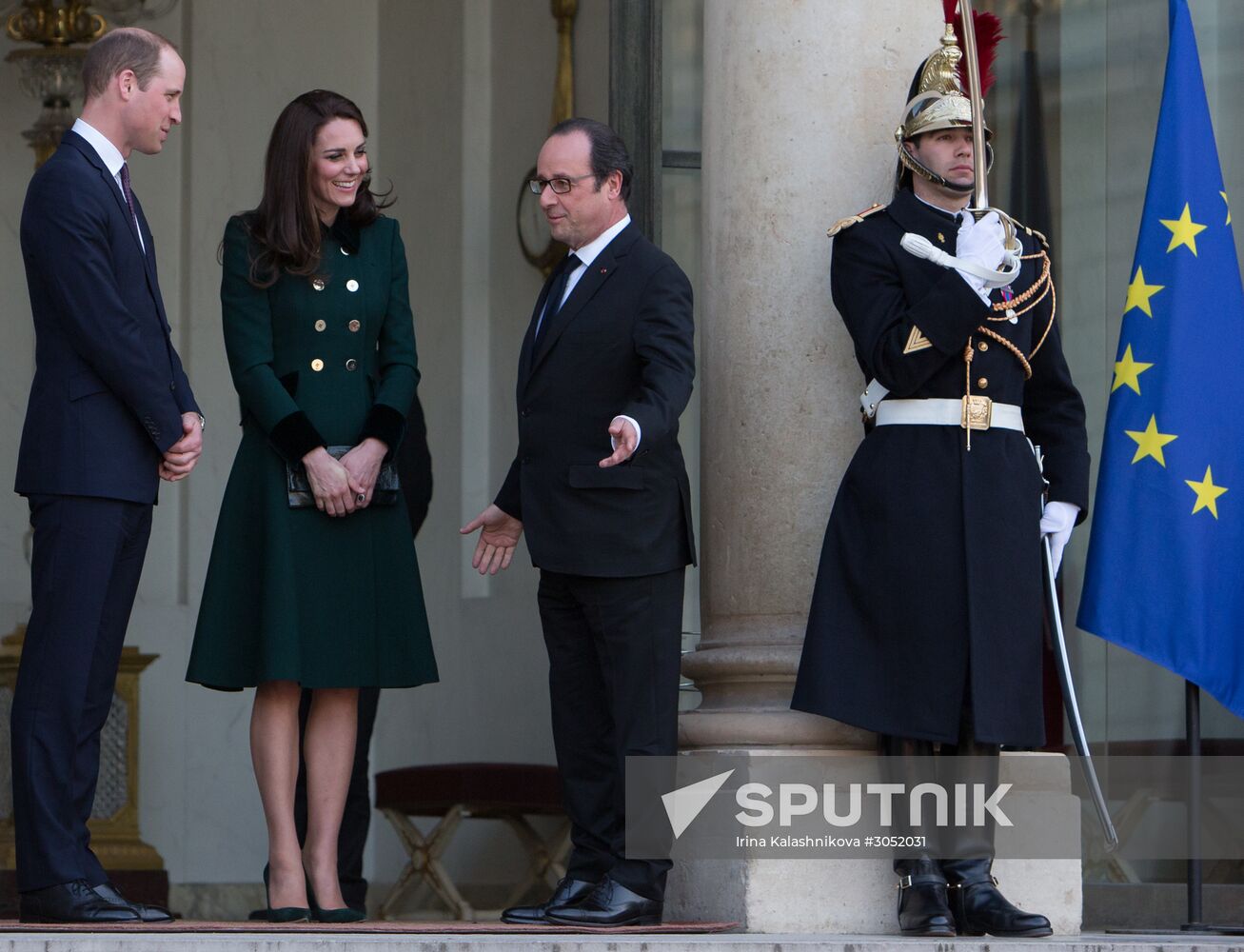 Prince William and his wife visit Palais de l'Elysée