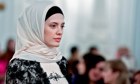 Fashion show presents Firdaws fashion collection
