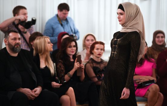 Fashion show presents Firdaws fashion collection
