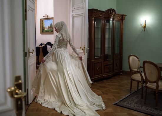 Fashion show presents Firdaws fashion collection