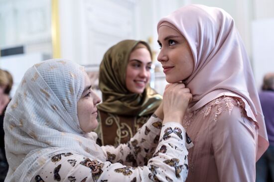 Fashion show presents Firdaws fashion collection