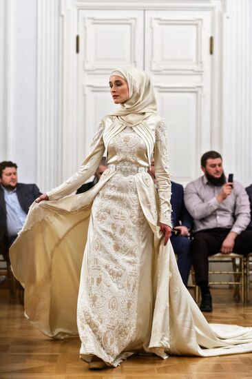 Fashion show presents Firdaws fashion collection