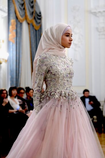Fashion show presents Firdaws fashion collection
