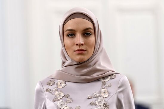 Fashion show presents Firdaws fashion collection