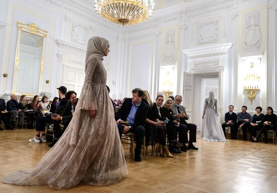 Fashion show presents Firdaws fashion collection