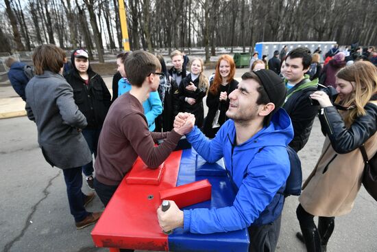 Vesna (Spring) festival on Vorobyovy (Sparrow) Hills