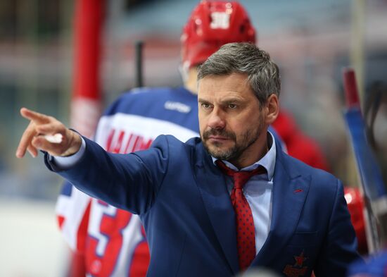 Kontinental Hockey League. Lokomotiv vs. CSKA