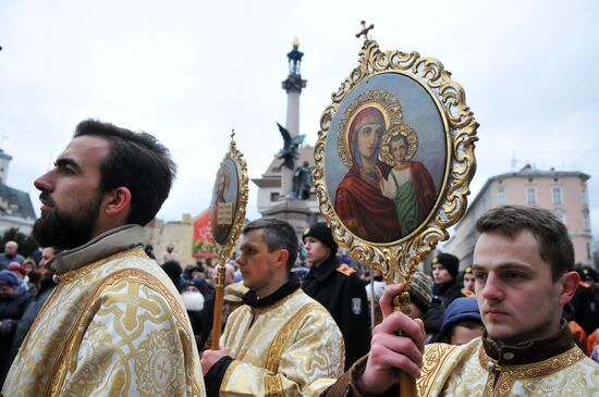 Procession of the Cross in Lvov
