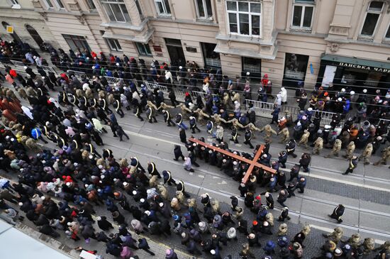 Procession of the Cross in Lvov