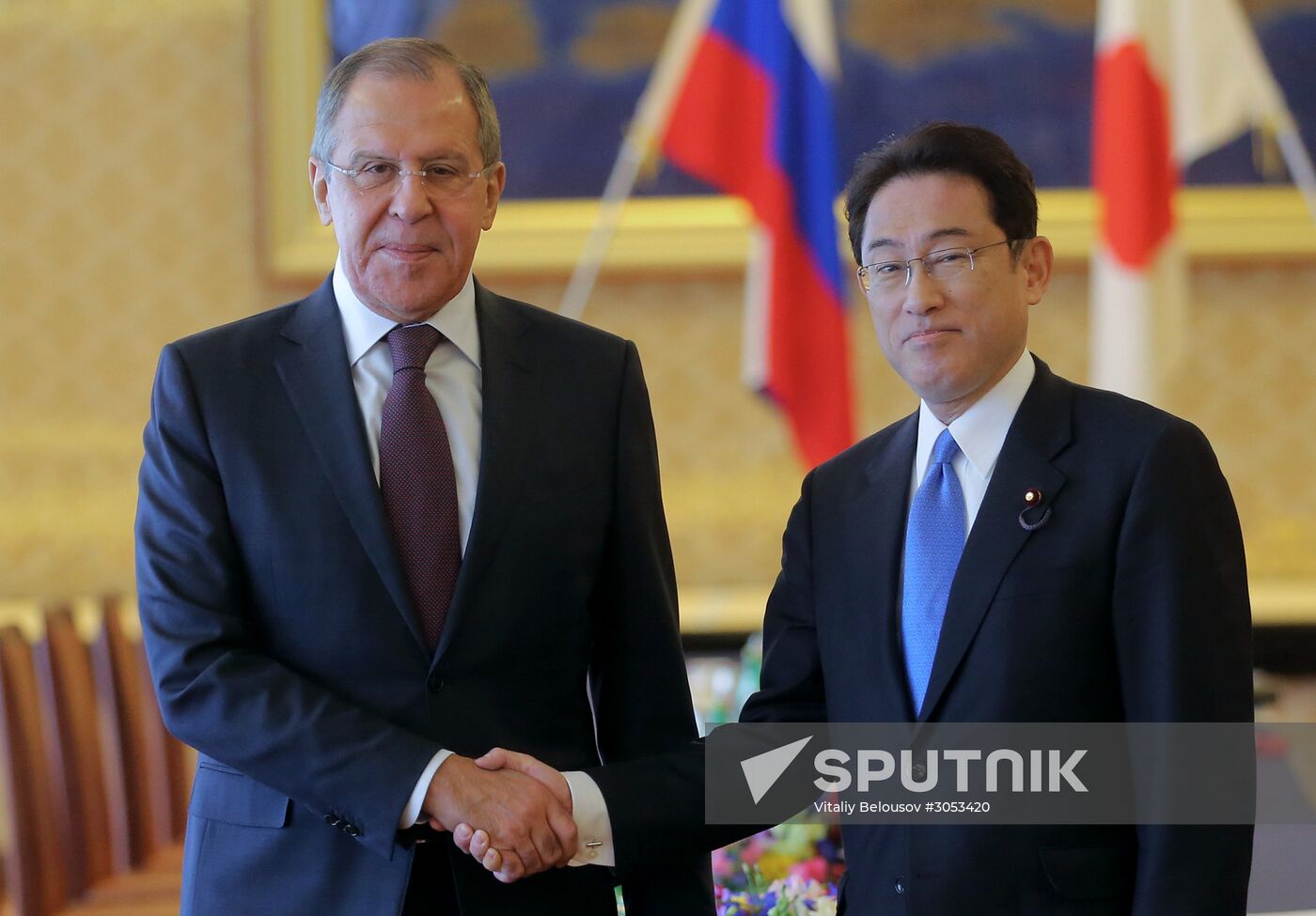 Foreign and defense ministers of Japan and Russia hold talks