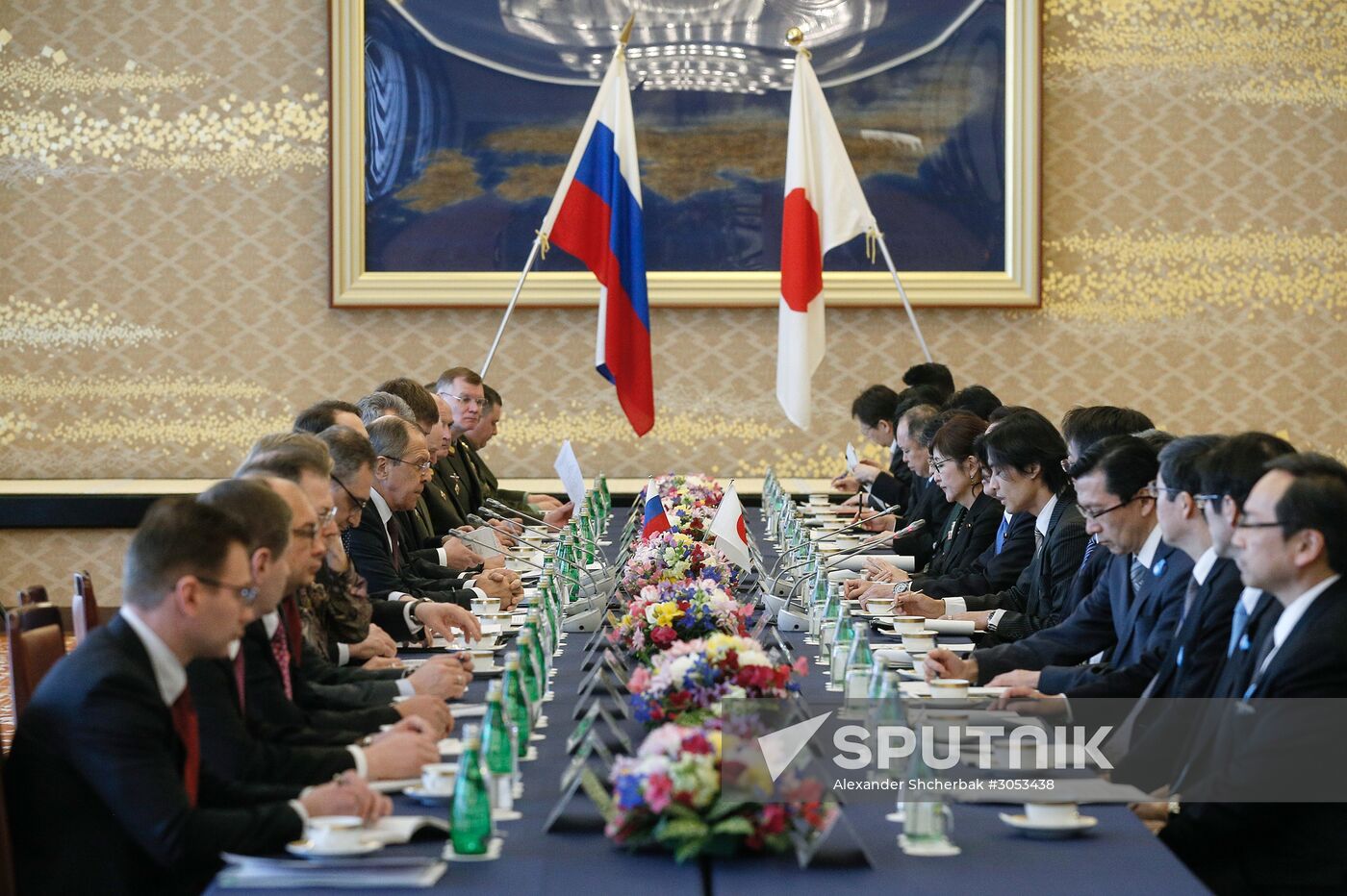 Foreign and defense ministers of Japan and Russia hold talks
