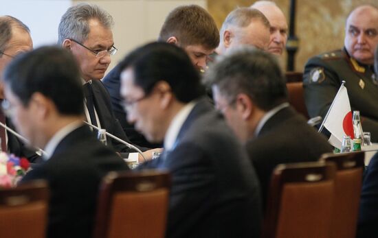 Foreign and defense ministers of Japan and Russia hold talks