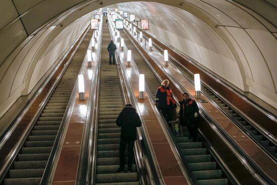 Routine maintenance at the St. Petersburg Metro