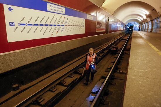 Technological work in St. Petersburg Metro