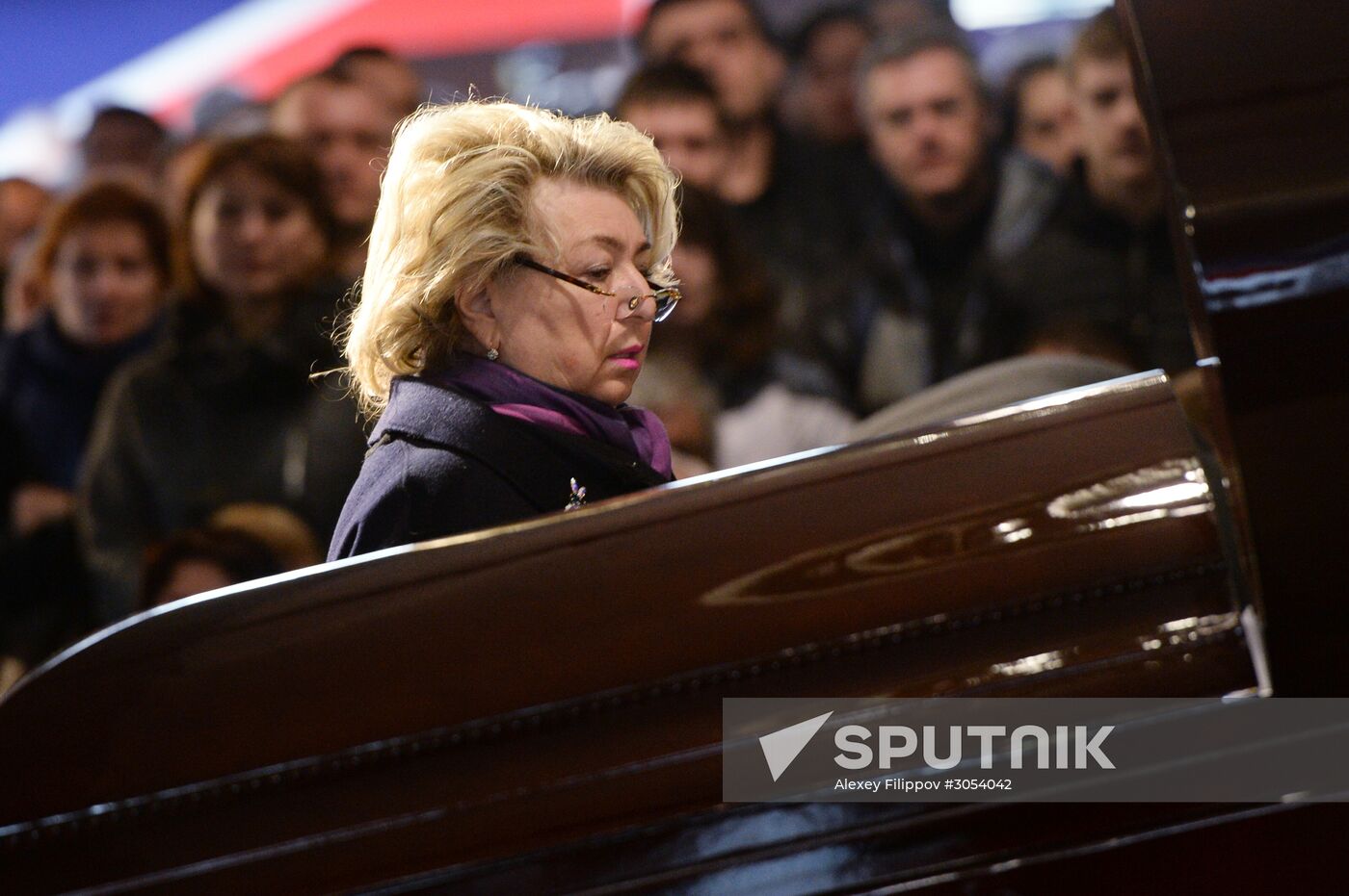 Paying last respects to ice hockey player Sergei Gimayev