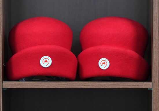 Moscow Metro uniform storage opens