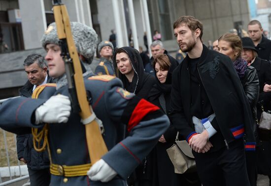 Paying last respects to ice hockey player Sergei Gimayev