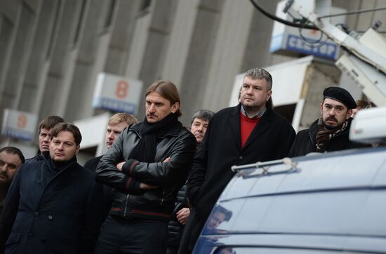 Paying last respects to ice hockey player Sergei Gimayev