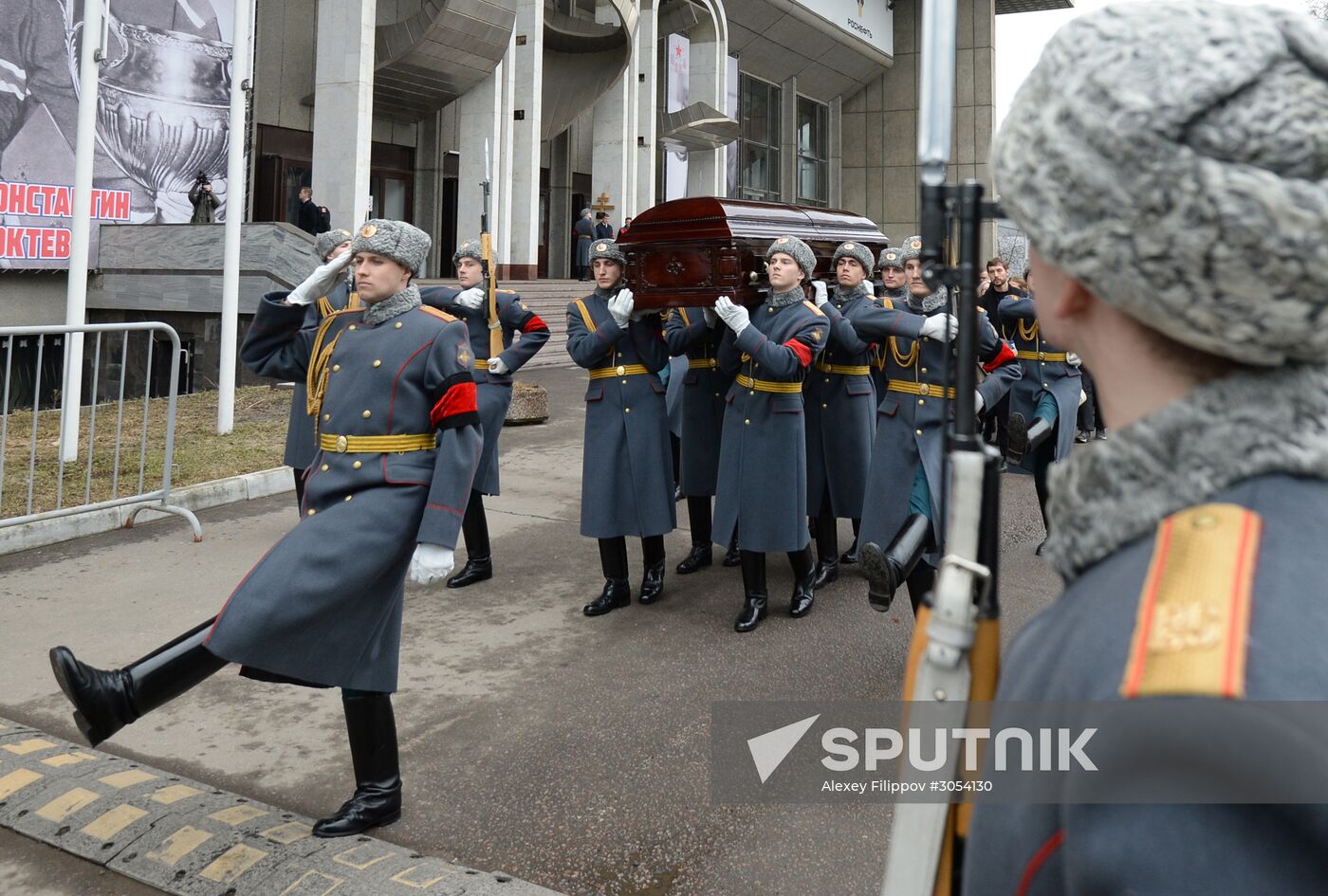 Paying last respects to ice hockey player Sergei Gimayev