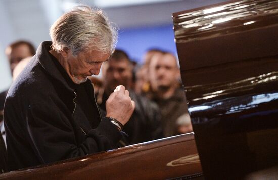 Farewell ceremony for hockey player Sergei Gimayev