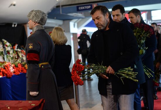 Farewell ceremony for hockey player Sergei Gimayev