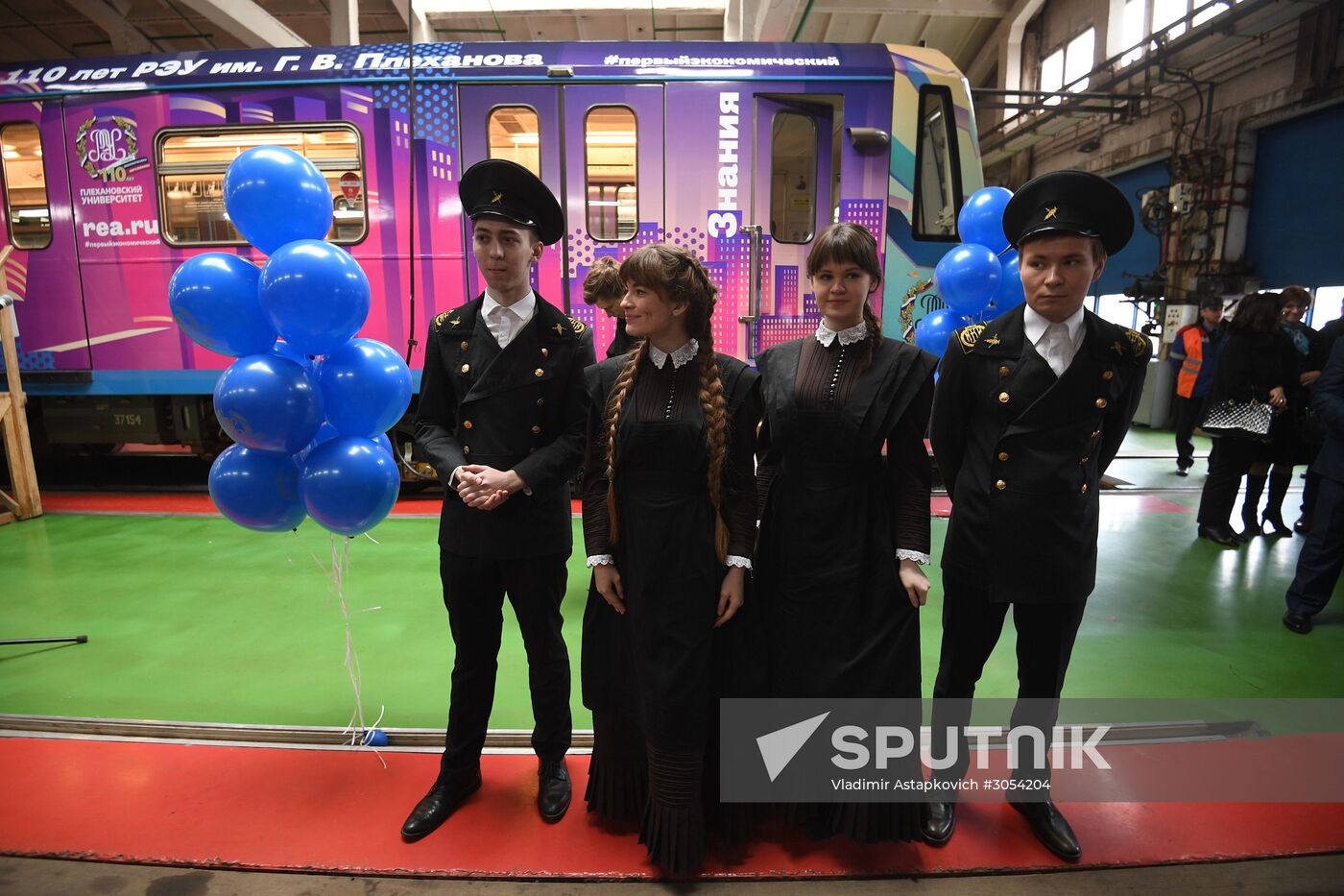 Launching the Plekhnovets metro train