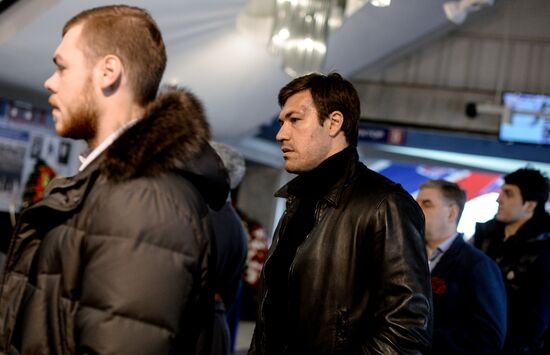 Farewell ceremony for hockey player Sergei Gimayev